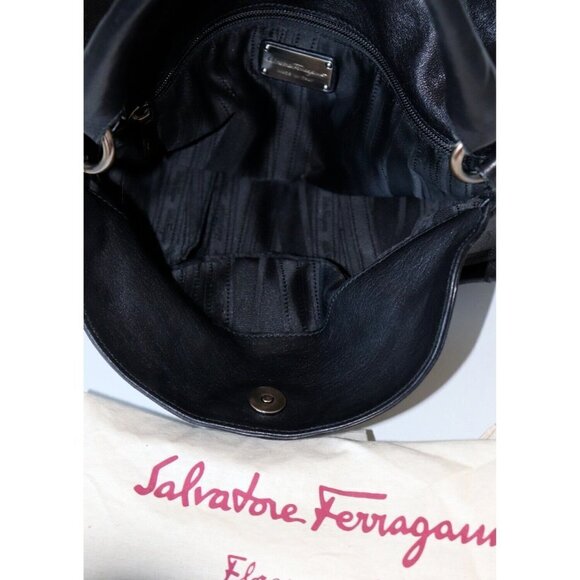 Salvatore Ferragamo Women's Black Hobo Top Handle Bag Leather Flap Pockets Purse - Picture 4 of 8